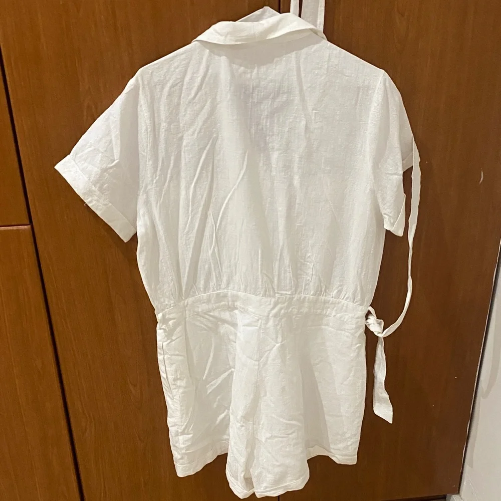 Classic White Button-Front Short Sleeve Romper - Picture 3 of 5